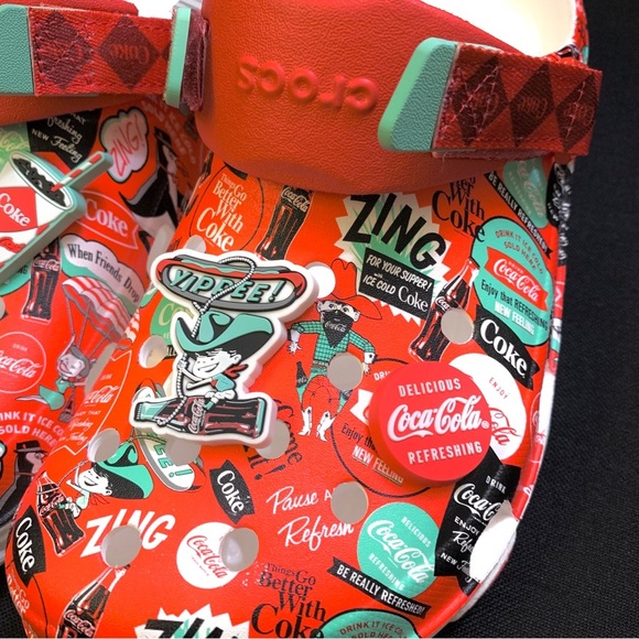 CROCS Limited Edition Coca Cola x Crocs w/ Coke Jibbitz Charms Men’s 8 US - Picture 4 of 7